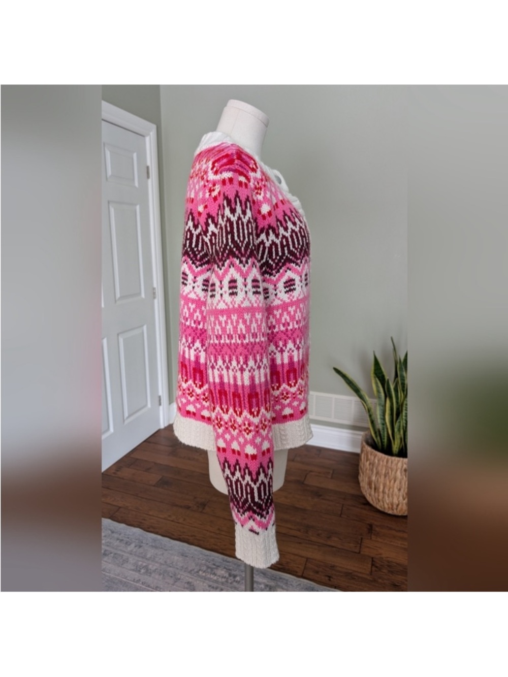 Talbot's Women's Cardigan Sweater Fair Isle Mock Neck
NWT Size XL - Picture 3 of 11